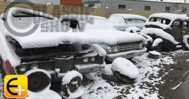 Edição 96: Fotos de um ferro-velho no verão e no inverno Edição 96: Fotos de um ferro-velho no verão e no inverno