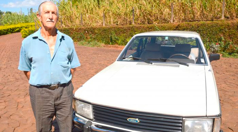 Com o mesmo dono há 32 anos: Ford Corcel II Belina