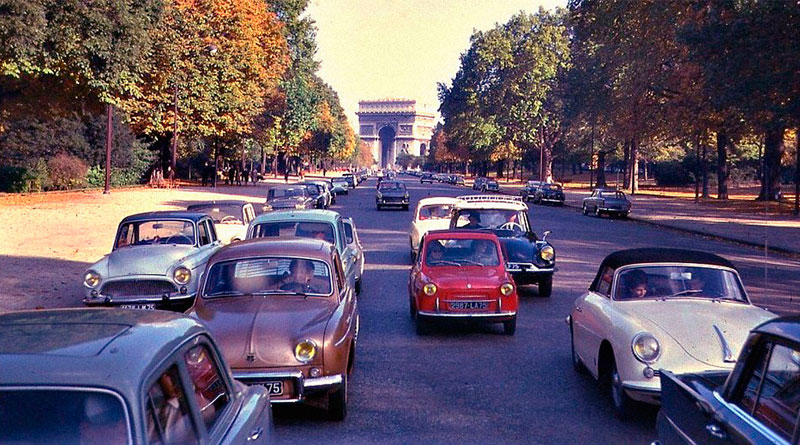 Paris proíbe a circulação de veículos pré-1997; carro de coleção é exceção